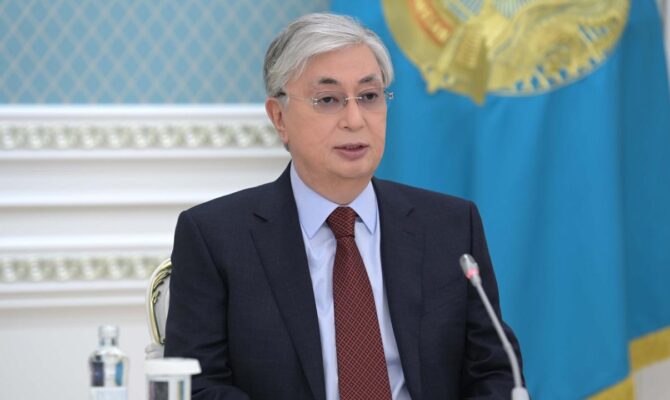 Tokayev ile Zelenskiy telefonda görüştü